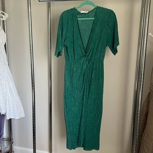 Casual green dress size M